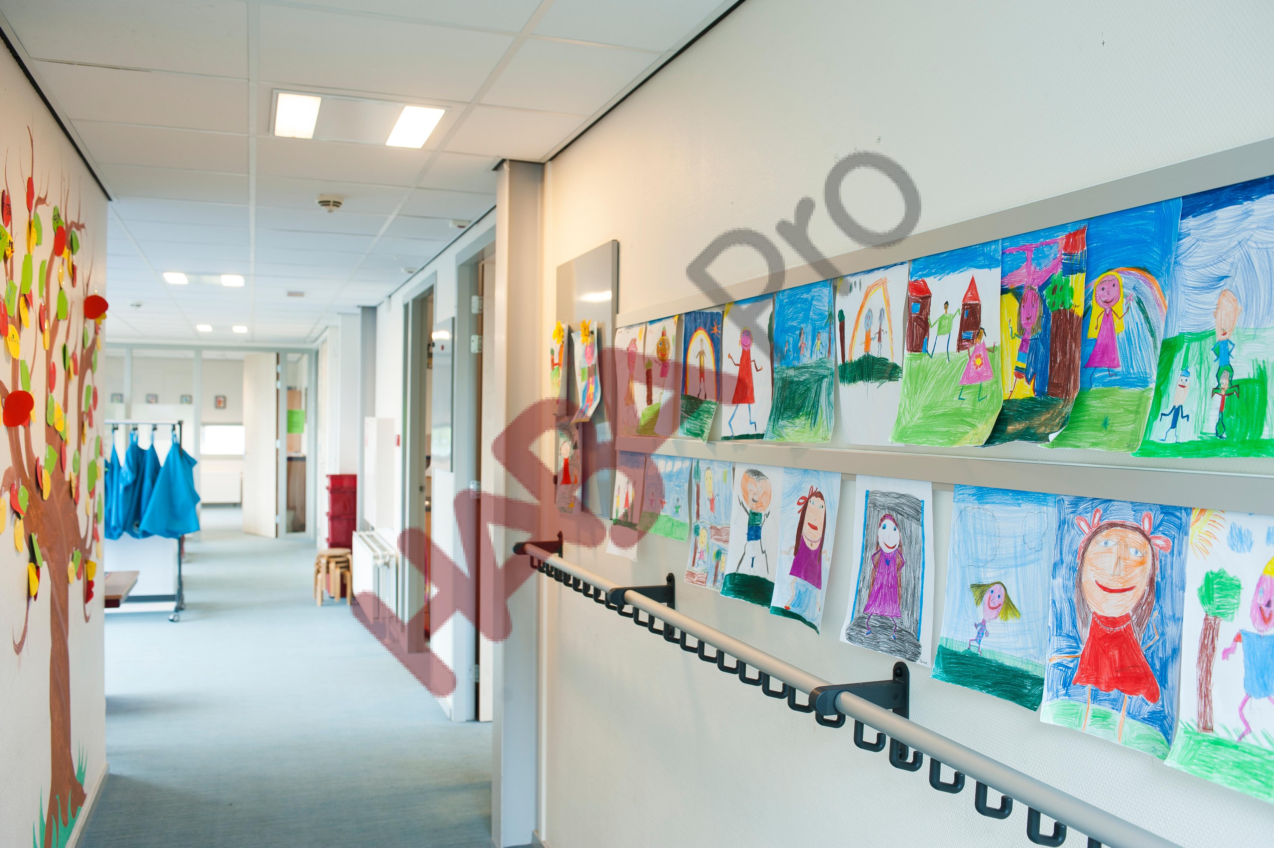 Listwa na prace plastyczne, dł. 100 cm